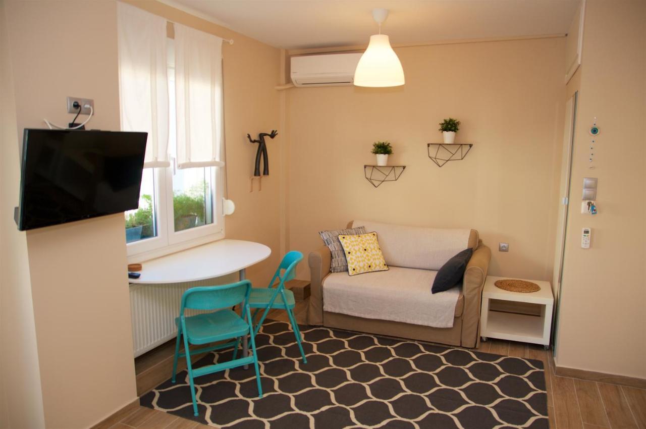 Super Cute & Cozy Mini Studios In City Center Salonicco Esterno foto